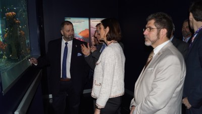 El Alcalde de Arroyomolinos, Andrés Martínez, acude a la inauguración de Atlantis Aquarium en Intu Xanadú