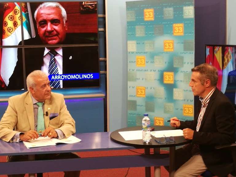 Entrevista al Alcalde de Arroyomolinos, Carlos Ruipérez, en Canal 33 sobre la actualidad y los proyectos de presente y futuro de Arroyomolinos