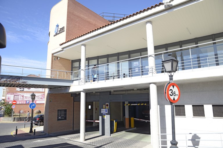 Arroyomolinos amplía el horario de los aparcamientos municipales en las fiestas del Corpus