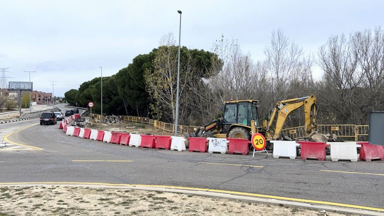 Arroyomolinos atiende una demanda vecinal al mejorar la conexión peatonal entre Zarzalejo y La Rinconada II