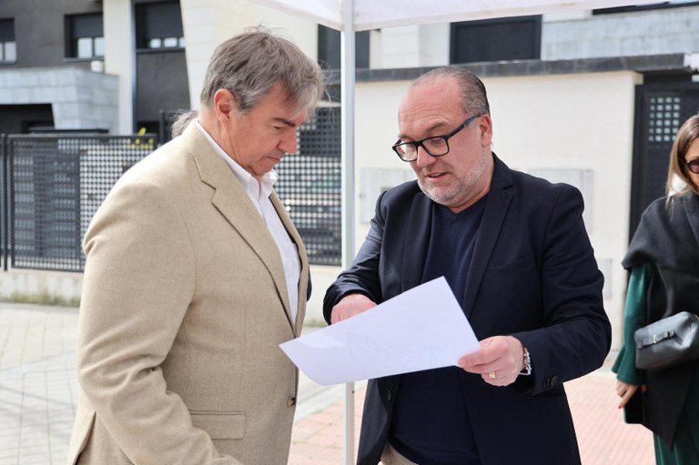 Arroyomolinos ganará más de 200 plazas de aparcamiento con las obras del ‘plan Asfalto’