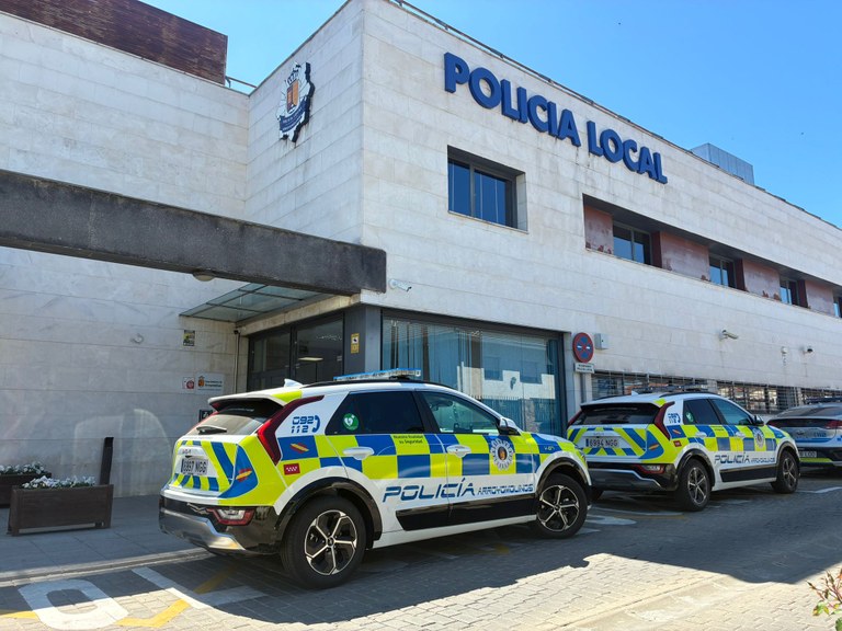 Arroyomolinos incorporará otro vehículo de Policía Local adaptado a su unidad canina