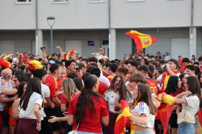 Arroyomolinos llama a animar a España el domingo en la pantalla grande de la plaza Mayor