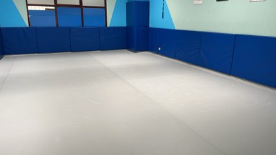 Arroyomolinos renueva las salas de judo y de taekwondo de Los Mosquitos