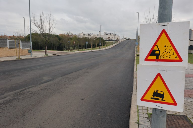 Arroyomolinos y el Canal de Isabel II renuevan las tapas de registro en calles asfaltadas