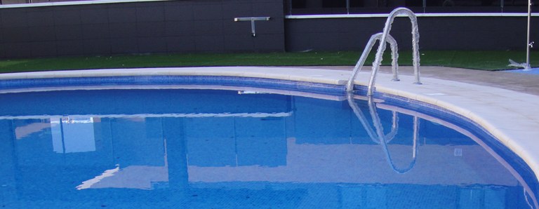 Bando: Fechas para la solicitud de reapertura de piscinas comunitarias para la temporada 2016
