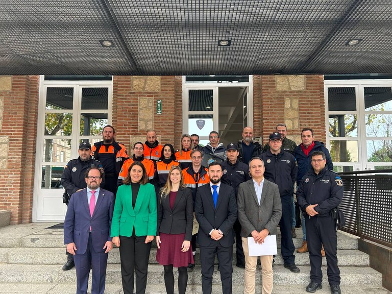 El Ayuntamiento de Arroyomolinos y la Comunidad de Madrid pioneros en la formación de profesionales de Seguridad y Emergencias para la atención a personas con TEA