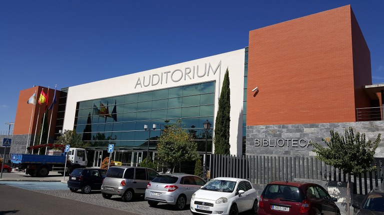  Arroyomolinos abre las puertas de la Sala de Exposiciones del Edificio de la Escuela de las Artes para exponer en 2018