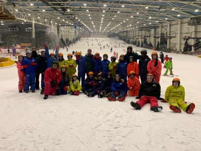  El Ayuntamiento de Arroyomolinos colabora con Madrid Snow Zone y FunBox Snowboard Club en una iniciativa de ocio inclusivo