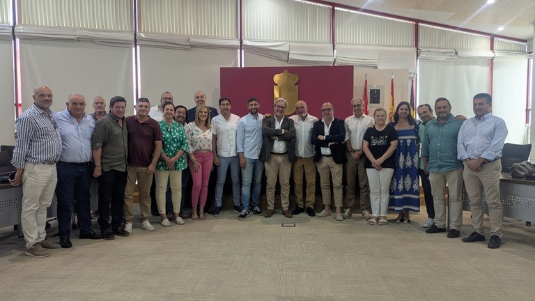 Los alcaldes del suroeste celebran el compromiso del Ministerio de Transportes y de la Comunidad de Madrid con la llegada del tren 
